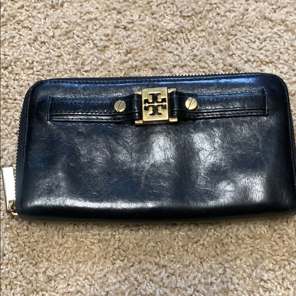 Tory Burch Black Leather Wallet
